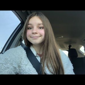 Meet your Posher, Haley